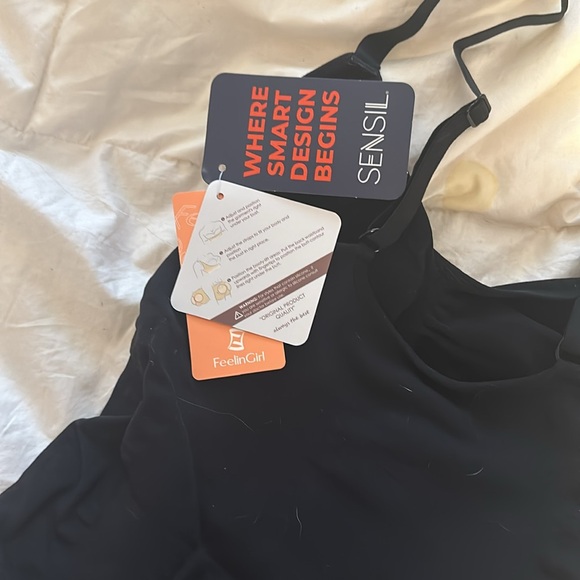 Feeling girl bodysuit shaper spaghetti string. This is listed as an extra large - Picture 4 of 7